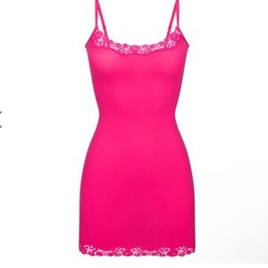 SKIMS fits everyone lace dress NEVER WORN